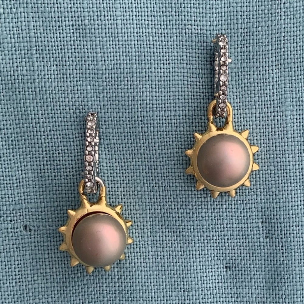Alexis Bittar Gold Silver Sculpted Georgian Star Pearl Drop Statement Earrings - Picture 14 of 15